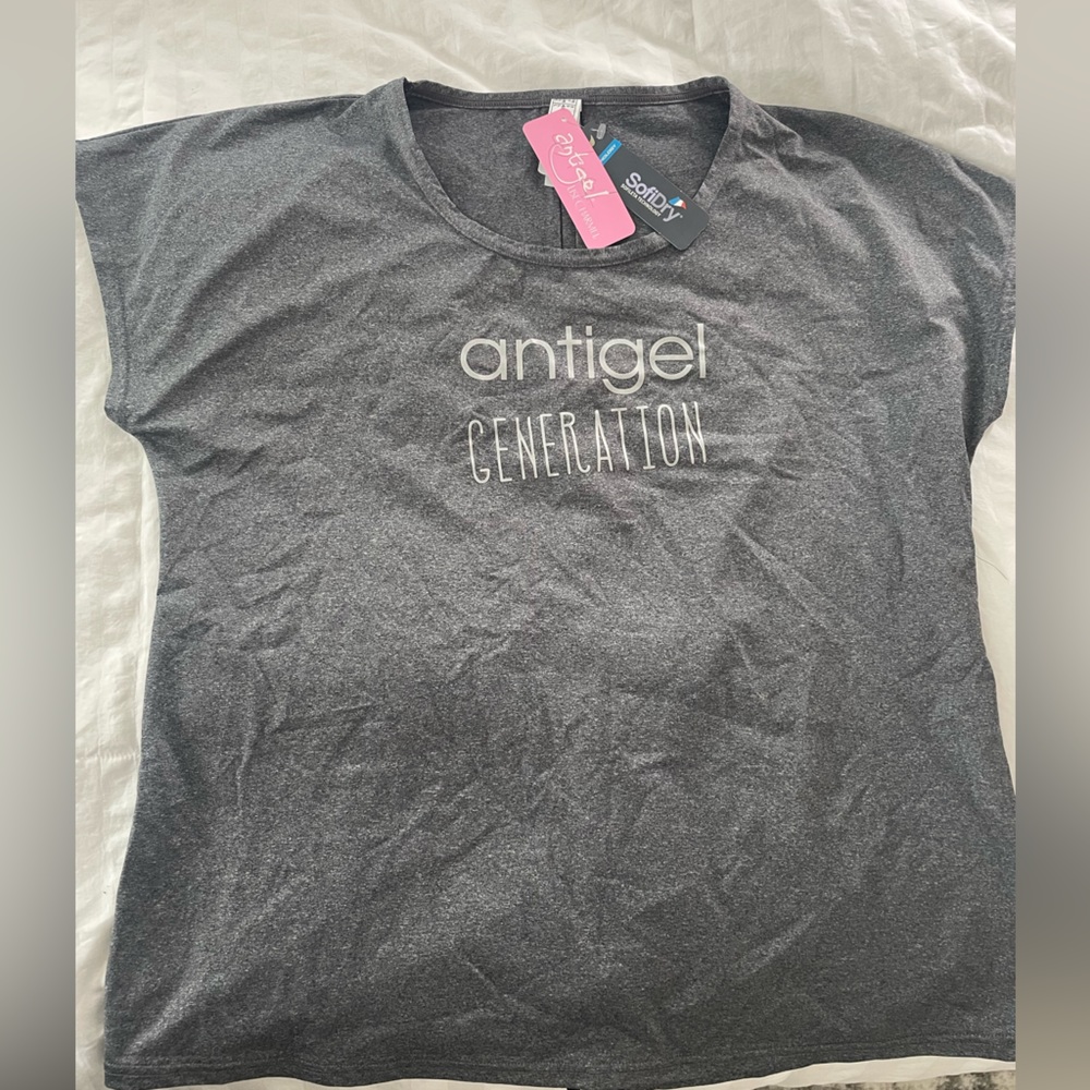 Antigel Athletic Shirt with stripe back